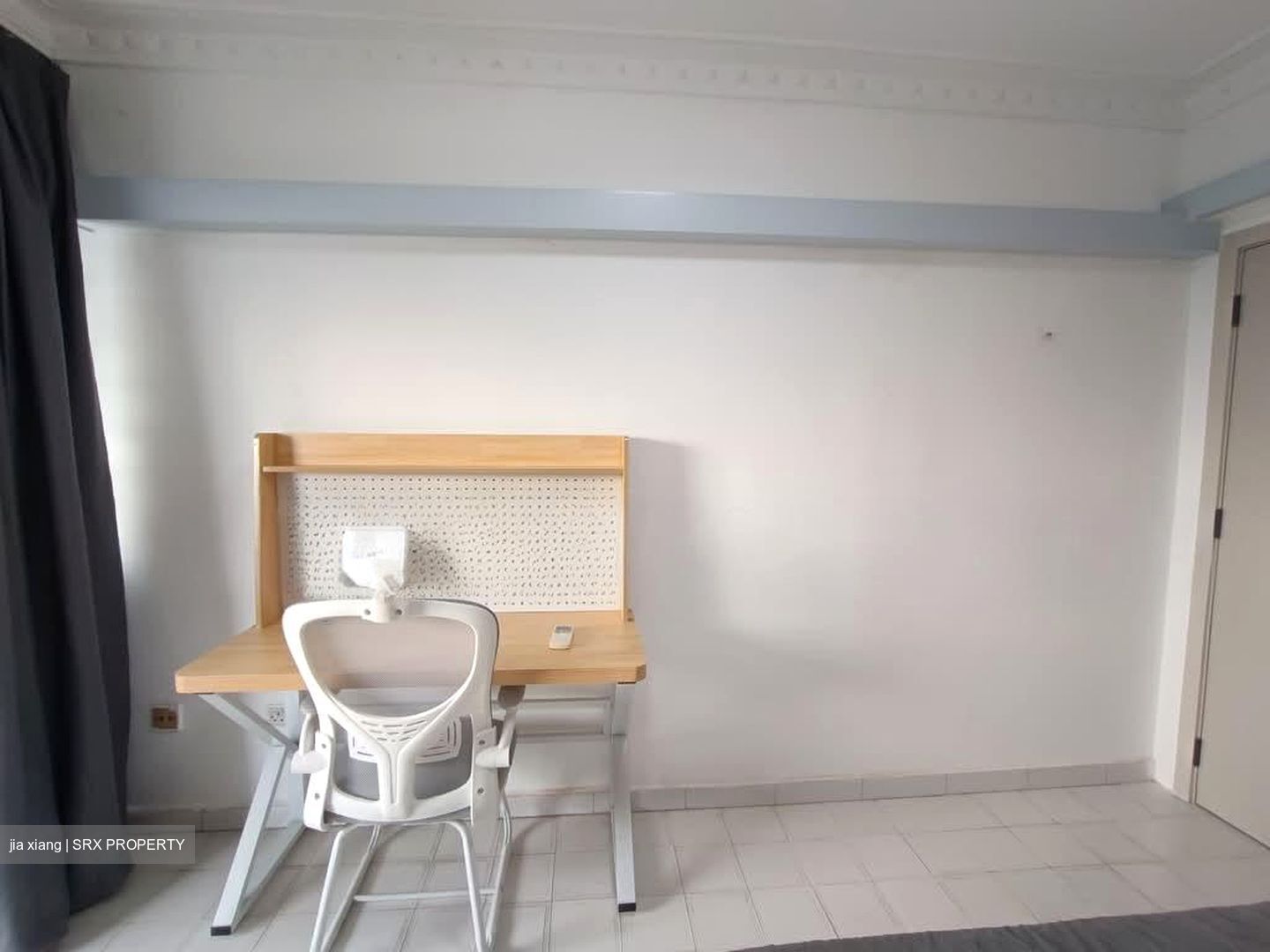 Pine Grove (D21), Condominium #537566181